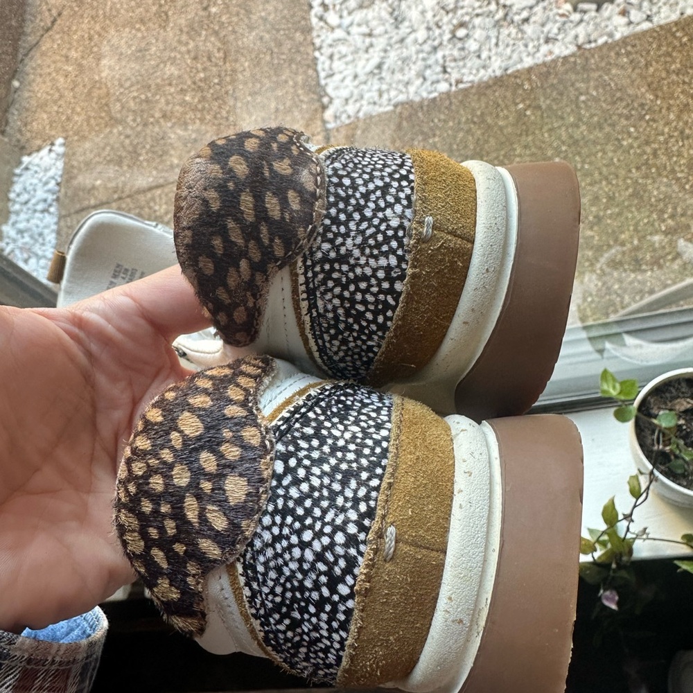 Madewell White and Brown Patterned Sneakers - Picture 8 of 8